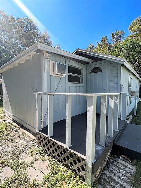 1st image of 5558 Crissman Dr N #1/2