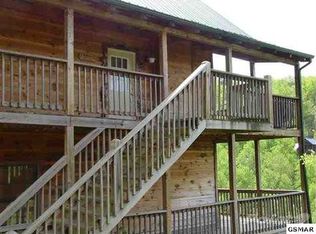 3216 Stepping Stone Dr, Sevierville, TN 37862