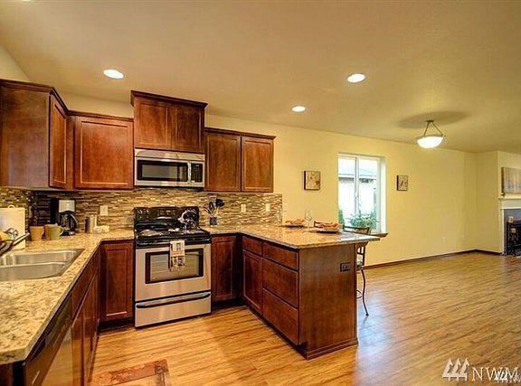 2nd image of 177 Betty Ct