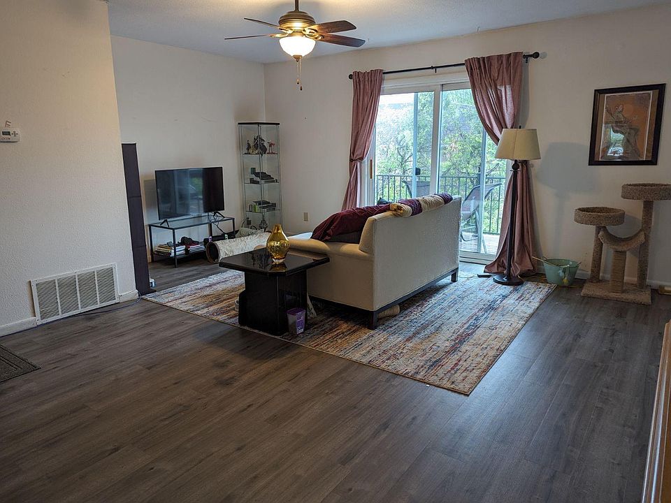 1st image of 1006 21st Avenue Pl
