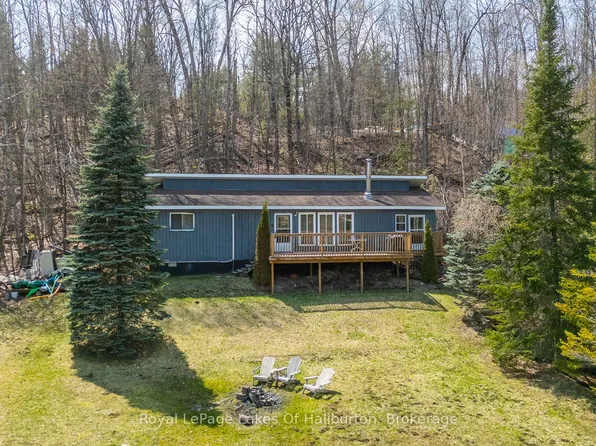 1027 Spencers Trl, Highlands East, ON K0M 2A1