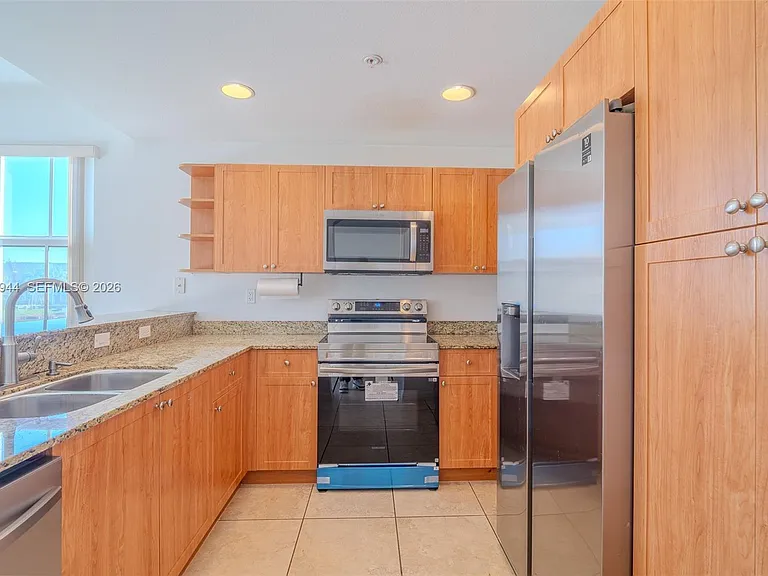 10855 NW 88th Ter #212 — Photo 4