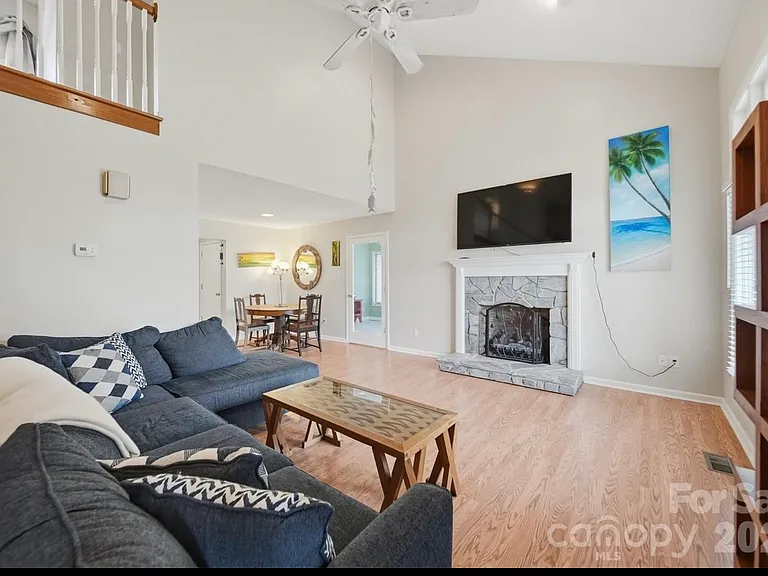 160 Reese Loop — Photo 10