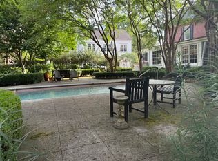 1299 Old Towne Rd, Charleston, SC 29407