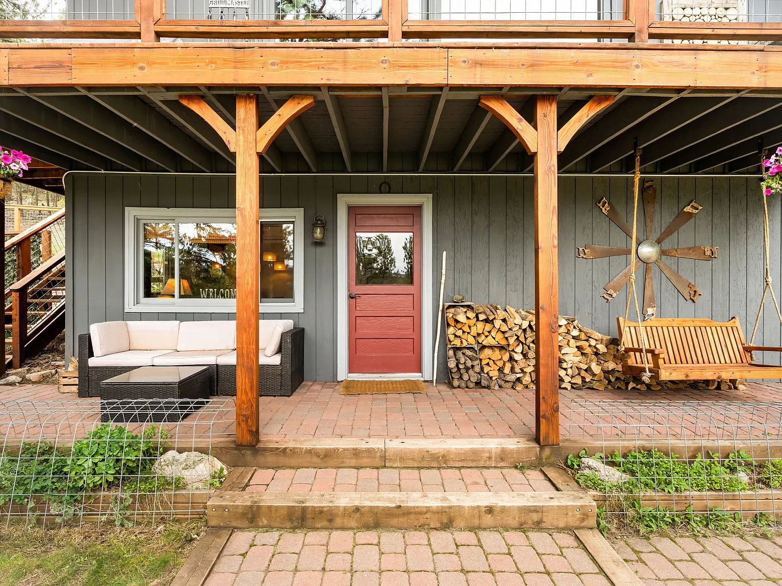 4 bed, 2016 sqft, $4,000 — Photo 3
