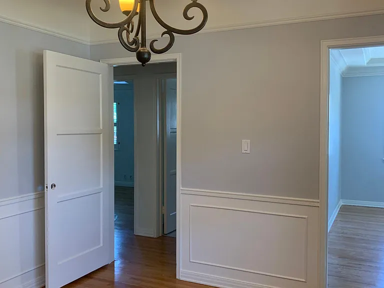725 N Fairview St — Photo 7