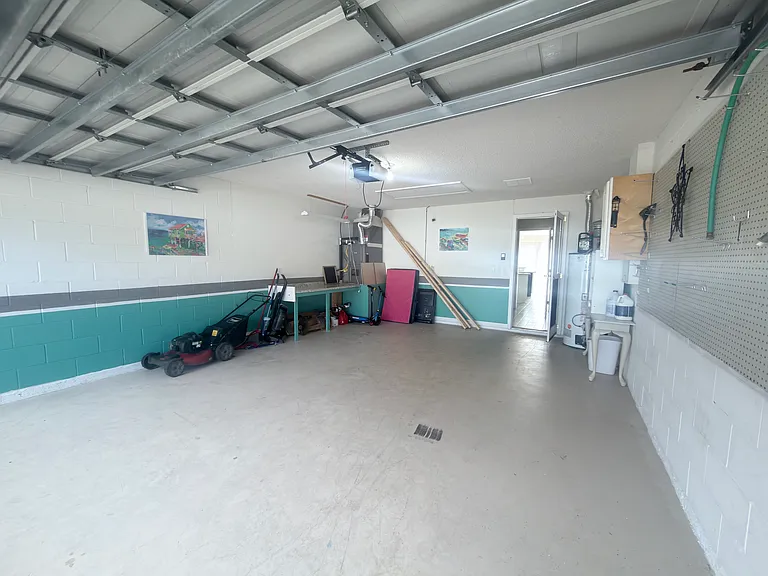 730 Garberia Dr — Photo 26