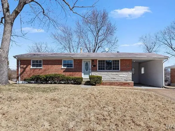 845 Riderwood Dr, Hazelwood, MO 63042