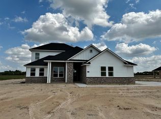 2335 S Pine Island Rd, Beaumont, TX 77713