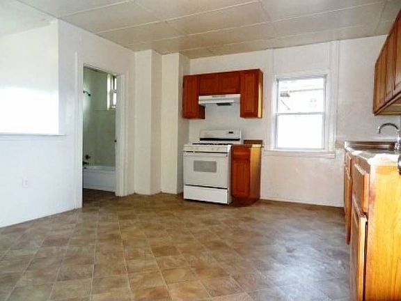 Kitchen Angle 2