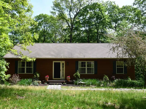 66 Burleigh Road, New Paltz, NY 12561