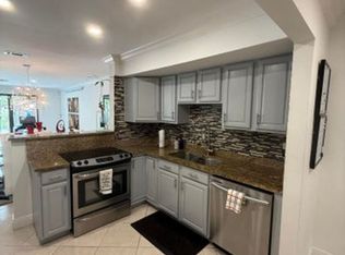 12394 Westhampton Cir, Wellington, FL 33414