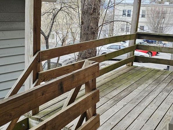 467 Warburton Ave APT 1