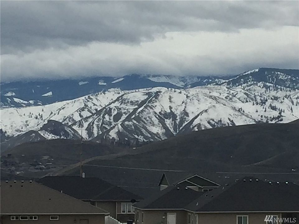 2nd image of 856 Sage Crest Dr