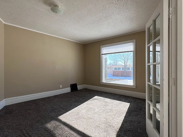 305 N Adams Ave #2 — Photo 9