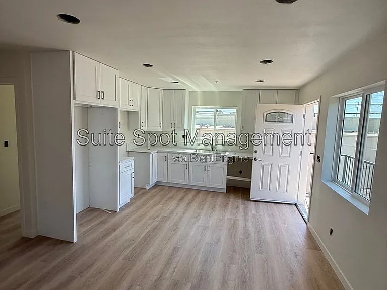 2206 Conquista Ave #A — Photo 17