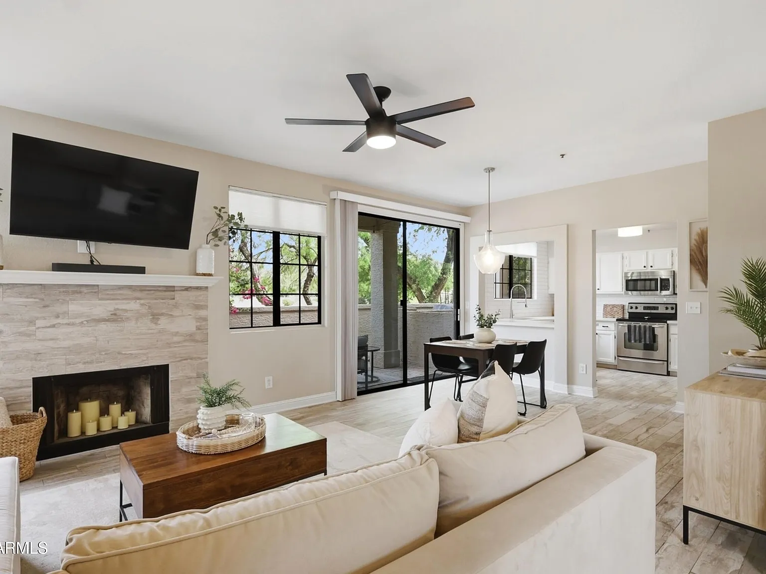 2 bed, 2.0 bath, 1270 sqft, $3,500 — Photo 1
