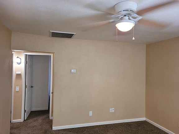 Living room, view to hallway