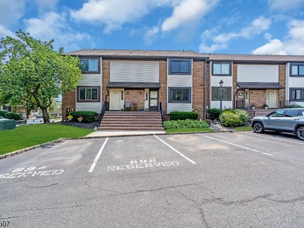 892 Robin Rd, Hillsborough Twp., NJ 08844