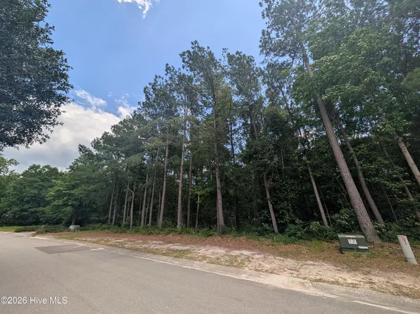 (undisclosed Address), Wallace, NC 28466