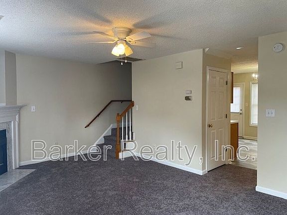 4th image of 2203 Violet Bluff Ct