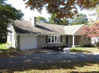 1060 Midland Ave, York, PA 17403