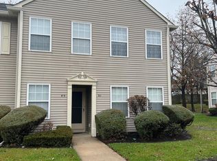 49 Foxglove Dr, Riverside, NJ 08075