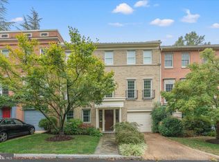 2775 Unicorn Ln NW, Washington, DC 20015