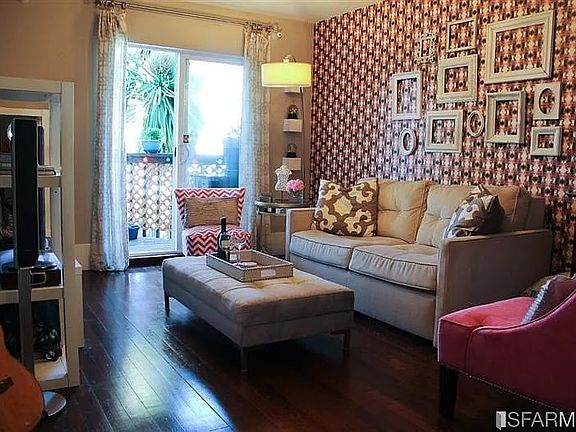 2nd image of 70 Divisadero St #A