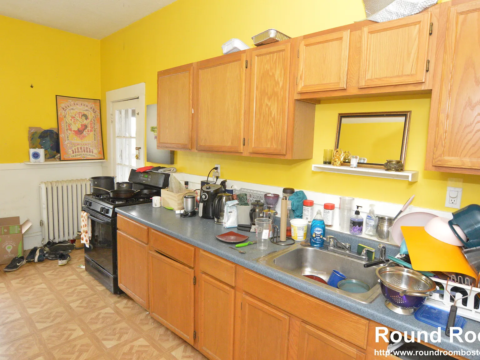 3 bed, 1000 sqft, $2,650 — Photo 3