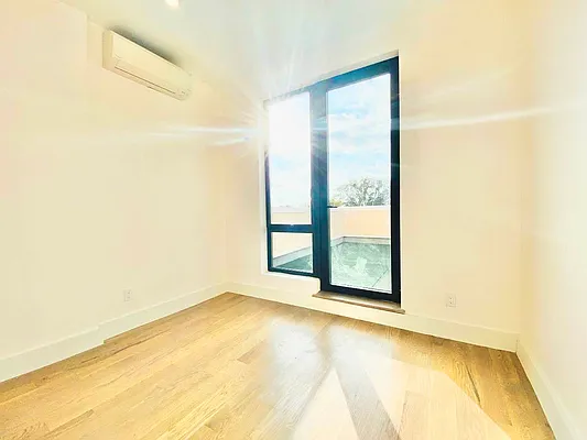 Rented by Doorway NYC, LLC | media 4