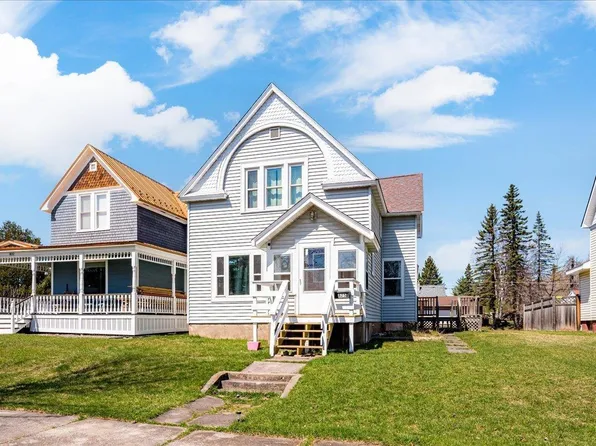 825 10th Ave, Two Harbors, MN 55616