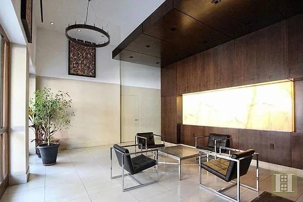 Rented by Halstead Real Estate | media 21