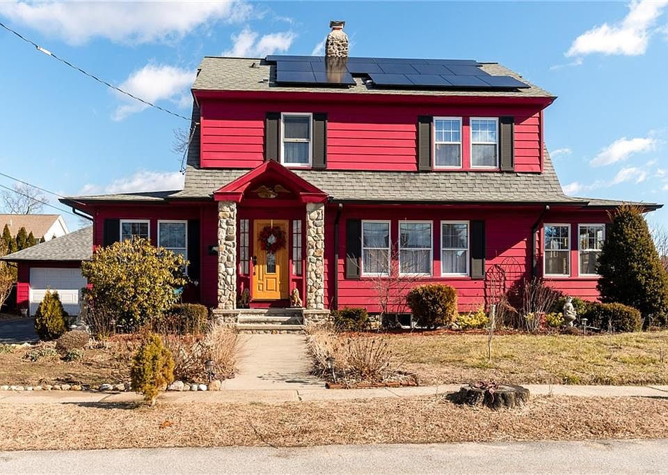 1st image of 13 Maywood Dr