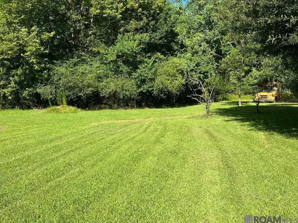 352 Genola Rd, Clinton, LA 70722