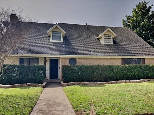 290 Larry Dr, Duncanville, TX 75137