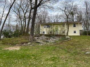 29 Deer Run Rd, Brookfield, CT 06804