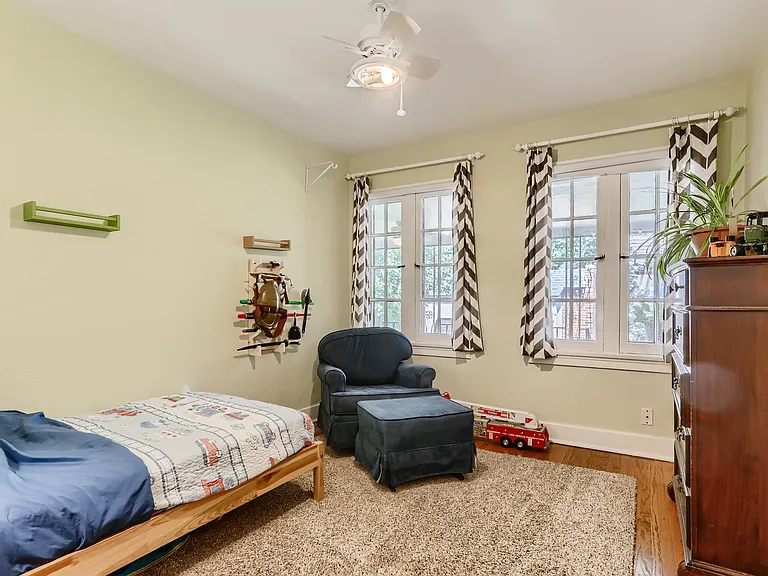 1362 Clermont St — Photo 17