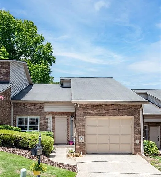 4039 Fawn Run #A — Photo 2