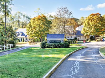 26 Bunker Hill Circle #26, Shelton, CT, 06484
