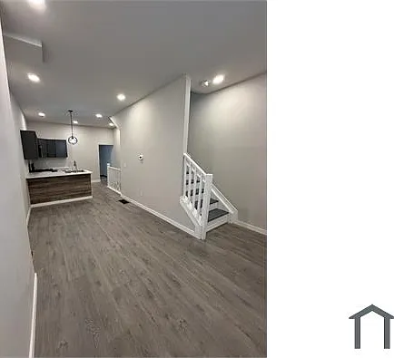 2734 W Sterner St — Photo 2