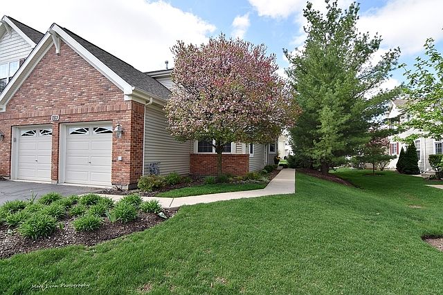 1st image of 283 Remington Dr