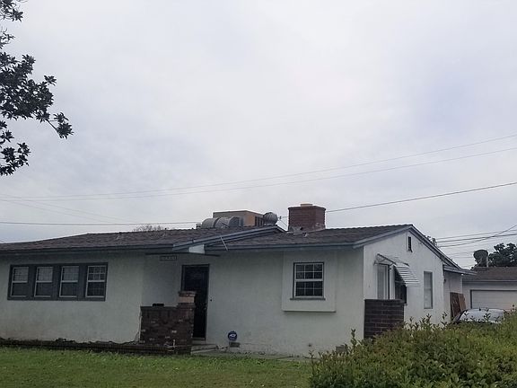 2nd image of 13944 La Forge St