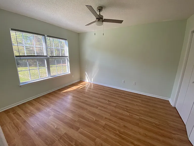 Ocean Highway Apartments — Photo 30