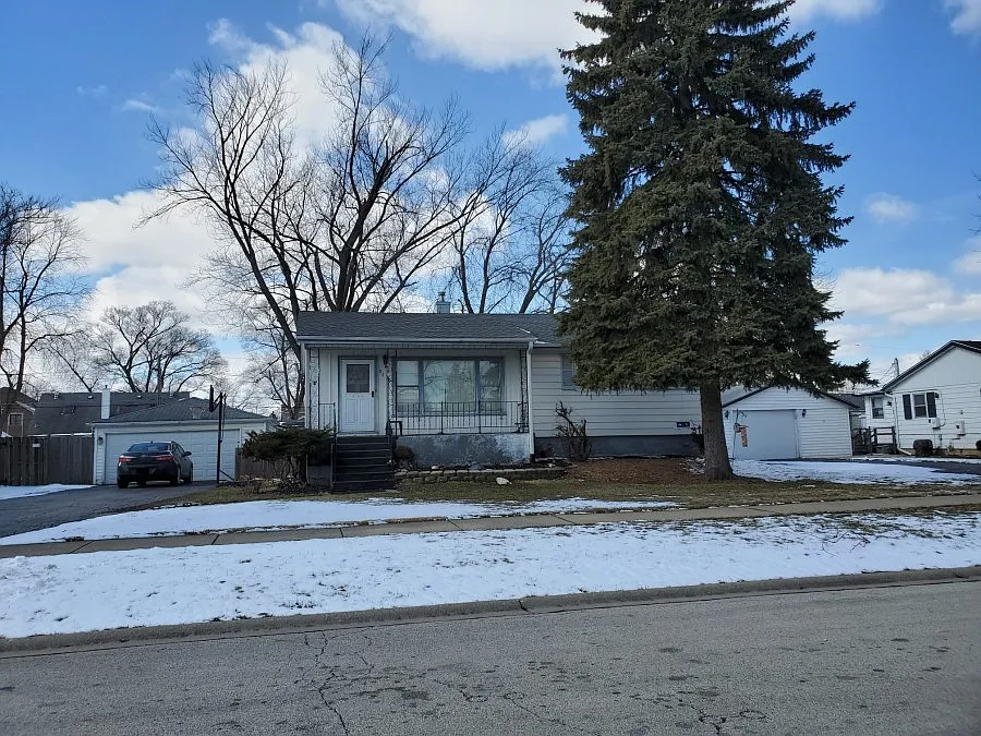 8130 Mobile Ave photo 1