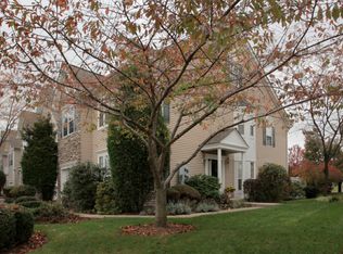 16 Battalion Dr, Basking Ridge, NJ 07920