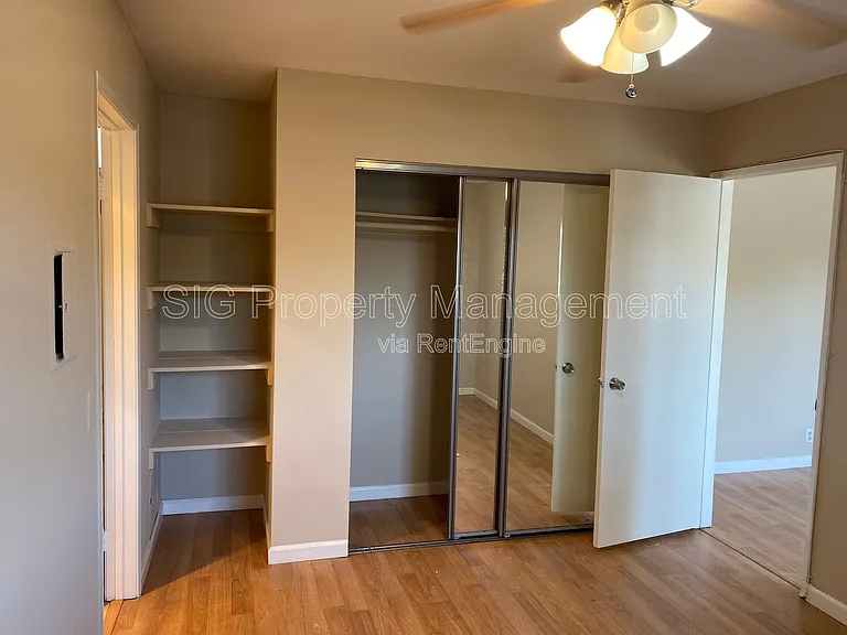 405 W Alameda Ave #J — Photo 9