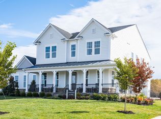 1003 Kalaris Pl SE, Leesburg, VA 20175