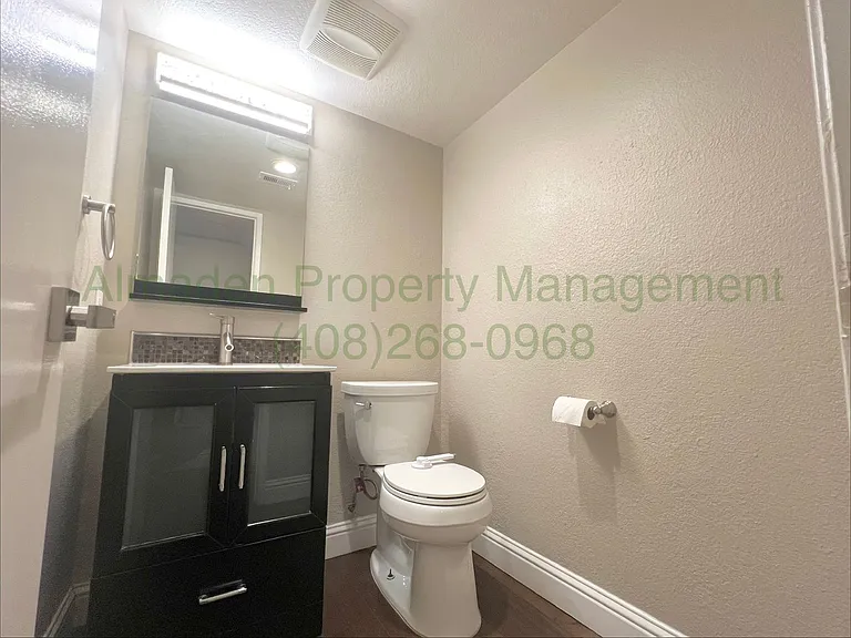 6598 Alleghany Ct — Photo 16