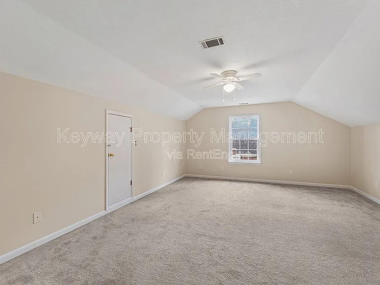 4890 Somerset Dr — Photo 23